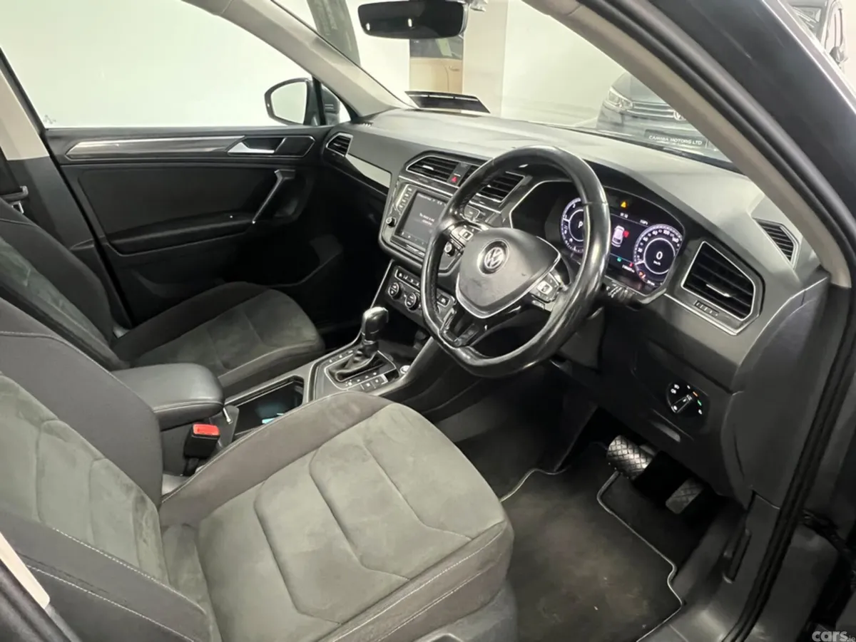 Volkswagen Tiguan SUV, Diesel, 2017, Grey