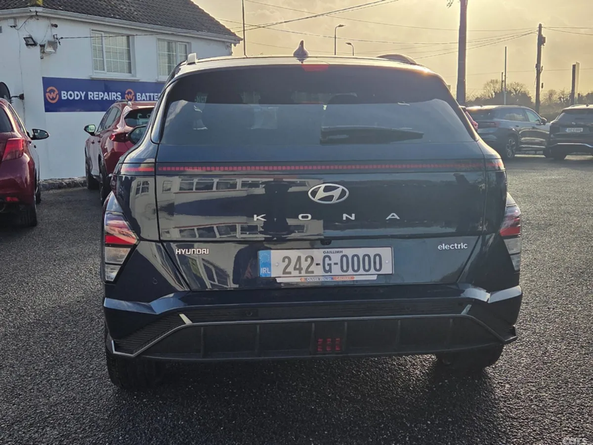 Hyundai KONA Hatchback, Electric, 2024, Blue