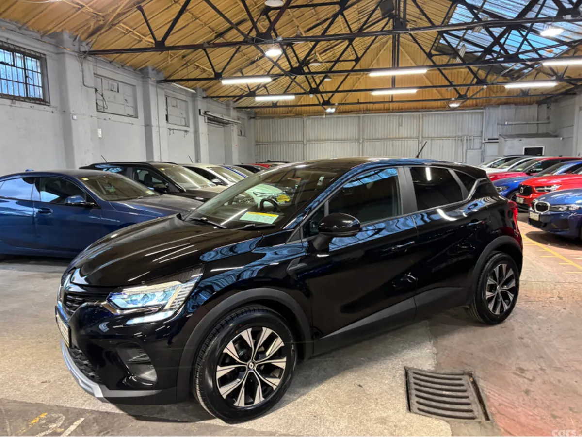 Renault Captur Hatchback, Petrol, 2024, Black