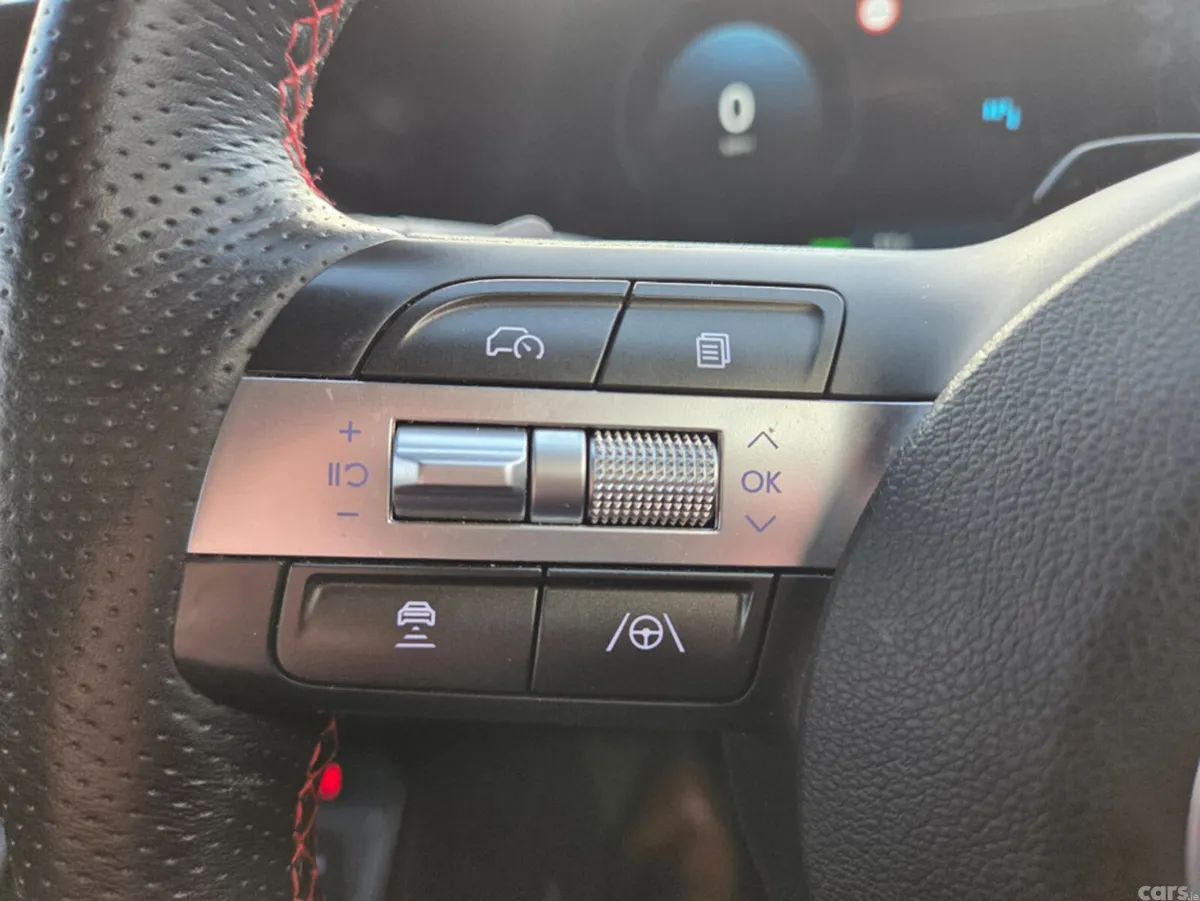 Hyundai KONA Hatchback, Electric, 2025, Silver