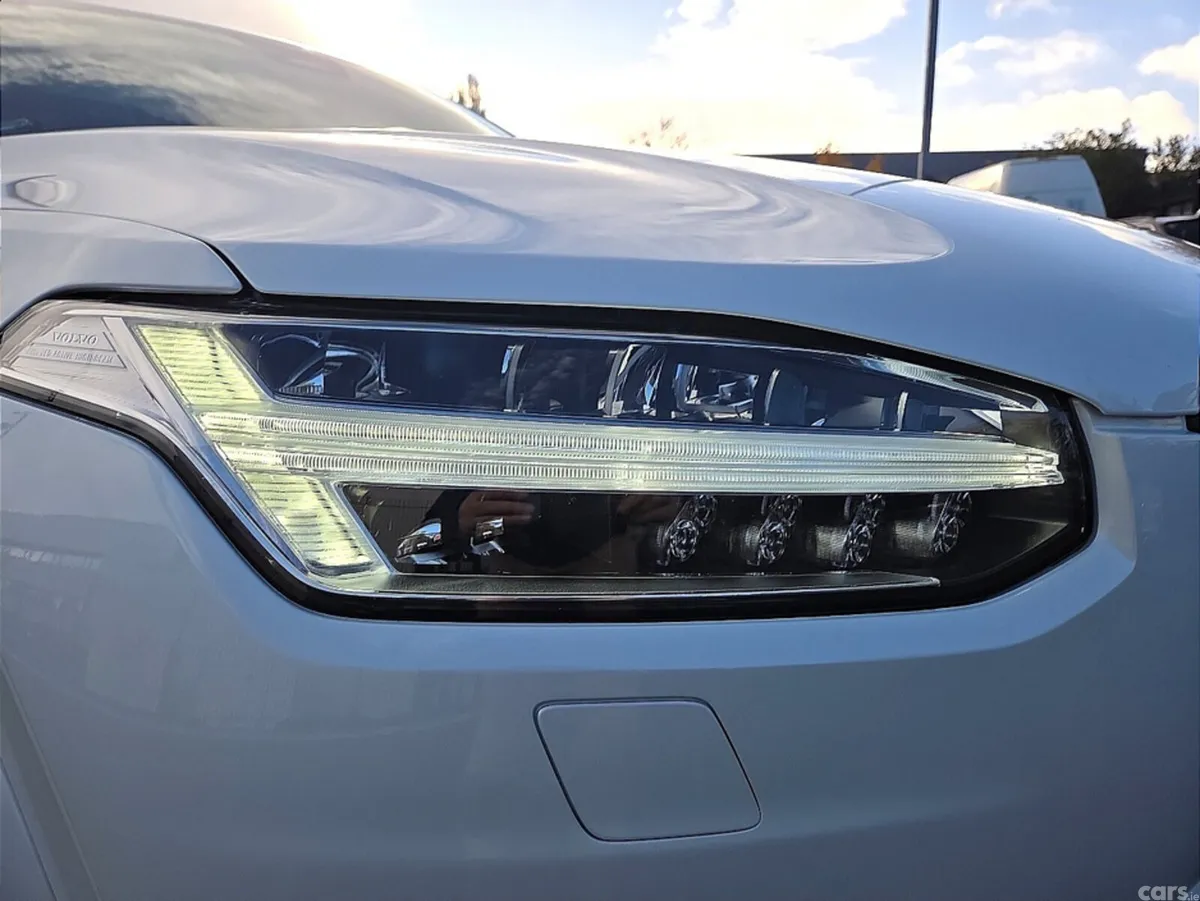 Volvo XC90 SUV, Petrol Plug-in Hybrid, 2022, White