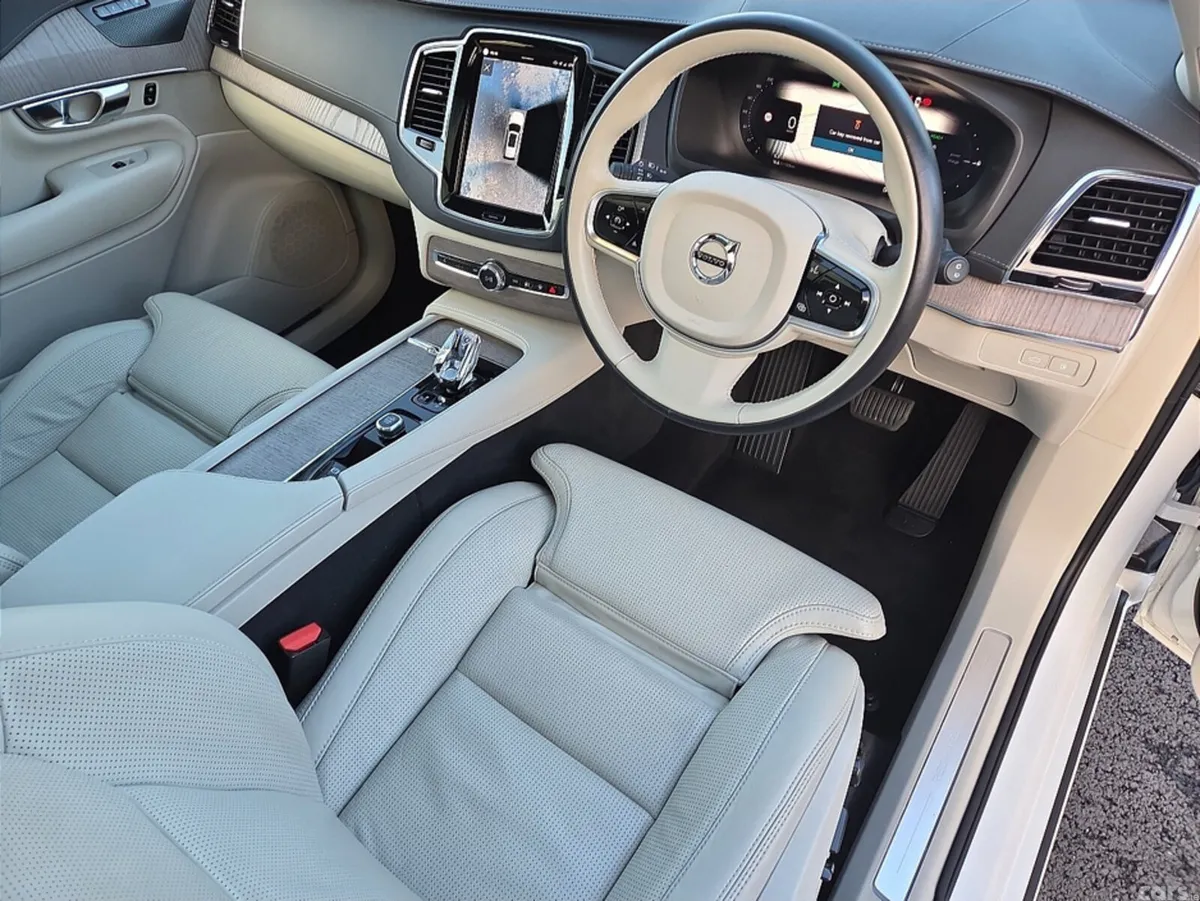 Volvo XC90 SUV, Petrol Plug-in Hybrid, 2022, White