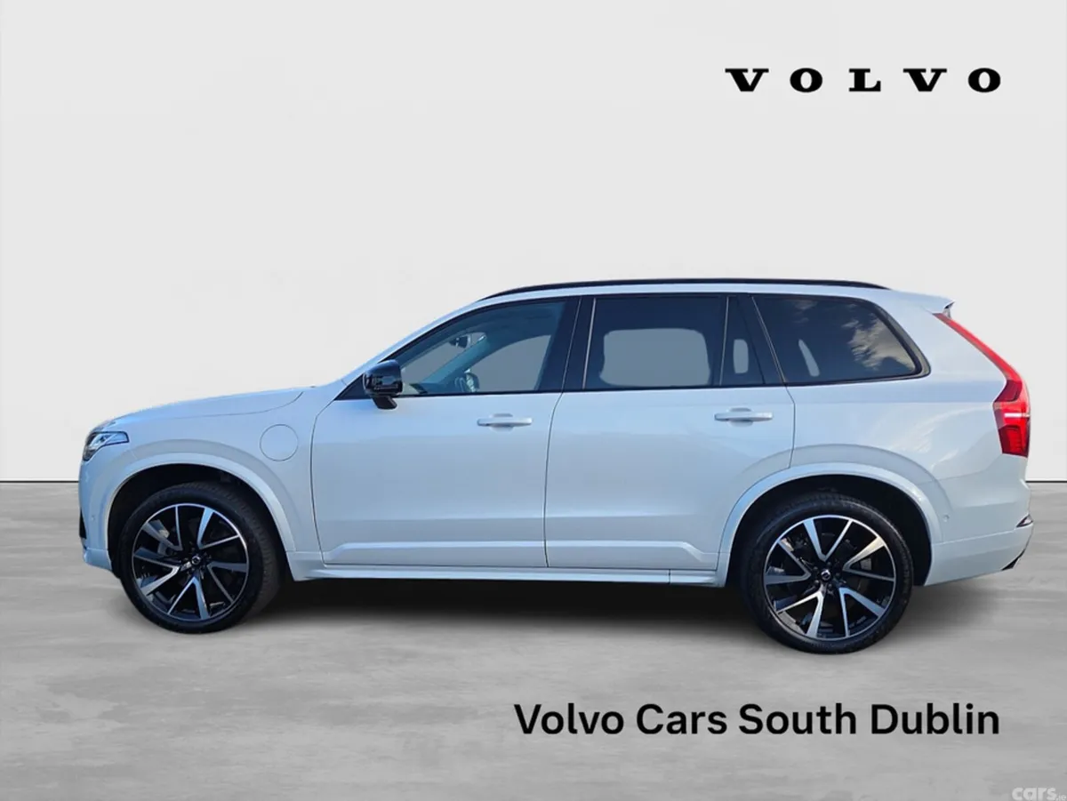 Volvo XC90 SUV, Petrol Plug-in Hybrid, 2022, White