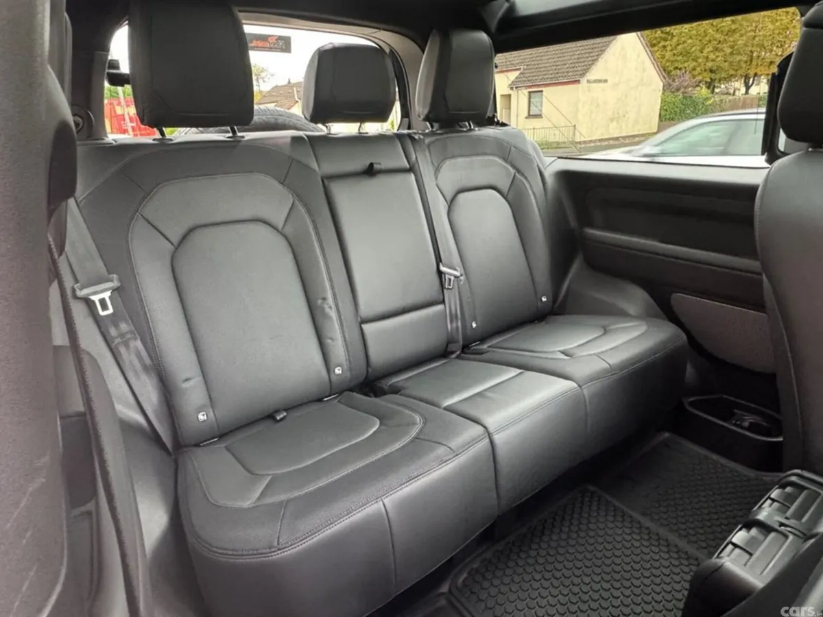 Land Rover Defender SUV, Diesel Hybrid, 2024, Black