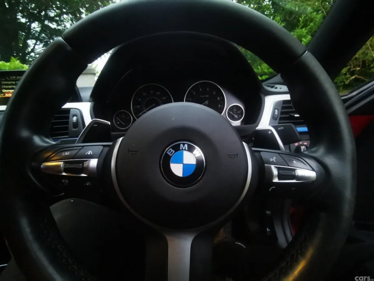 BMW 3-Series Saloon, Petrol Hybrid, 2017, Red