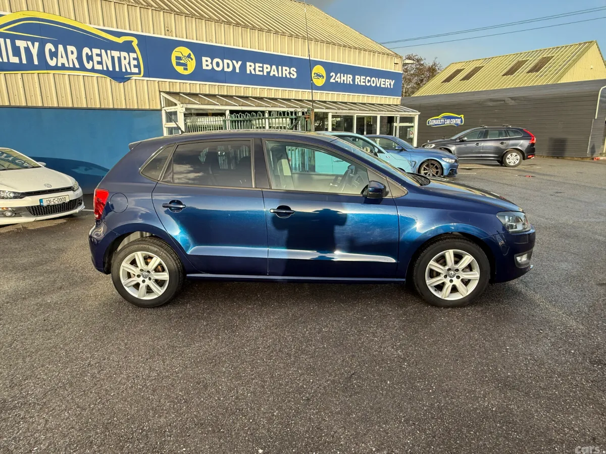 Volkswagen Polo Hatchback, Petrol, 2012, Blue