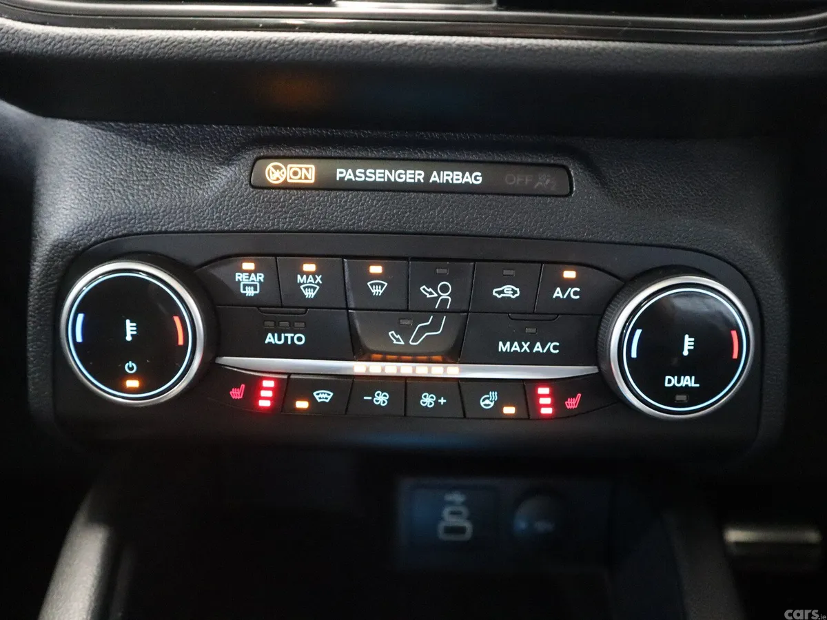 Ford Kuga SUV, Petrol Hybrid, 2024, Black
