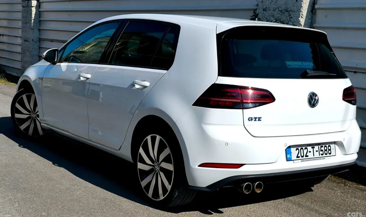 Volkswagen Golf Hatchback, Petrol Plug-in Hybrid, 2020, White