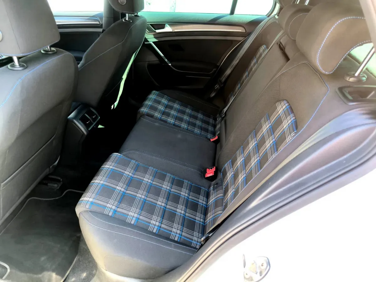 Volkswagen Golf Hatchback, Petrol Plug-in Hybrid, 2020, White