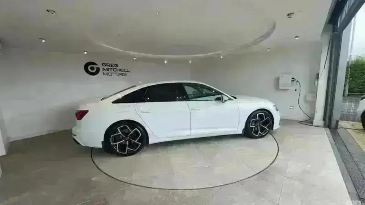 Audi A6 Saloon, Diesel, 2023, White
