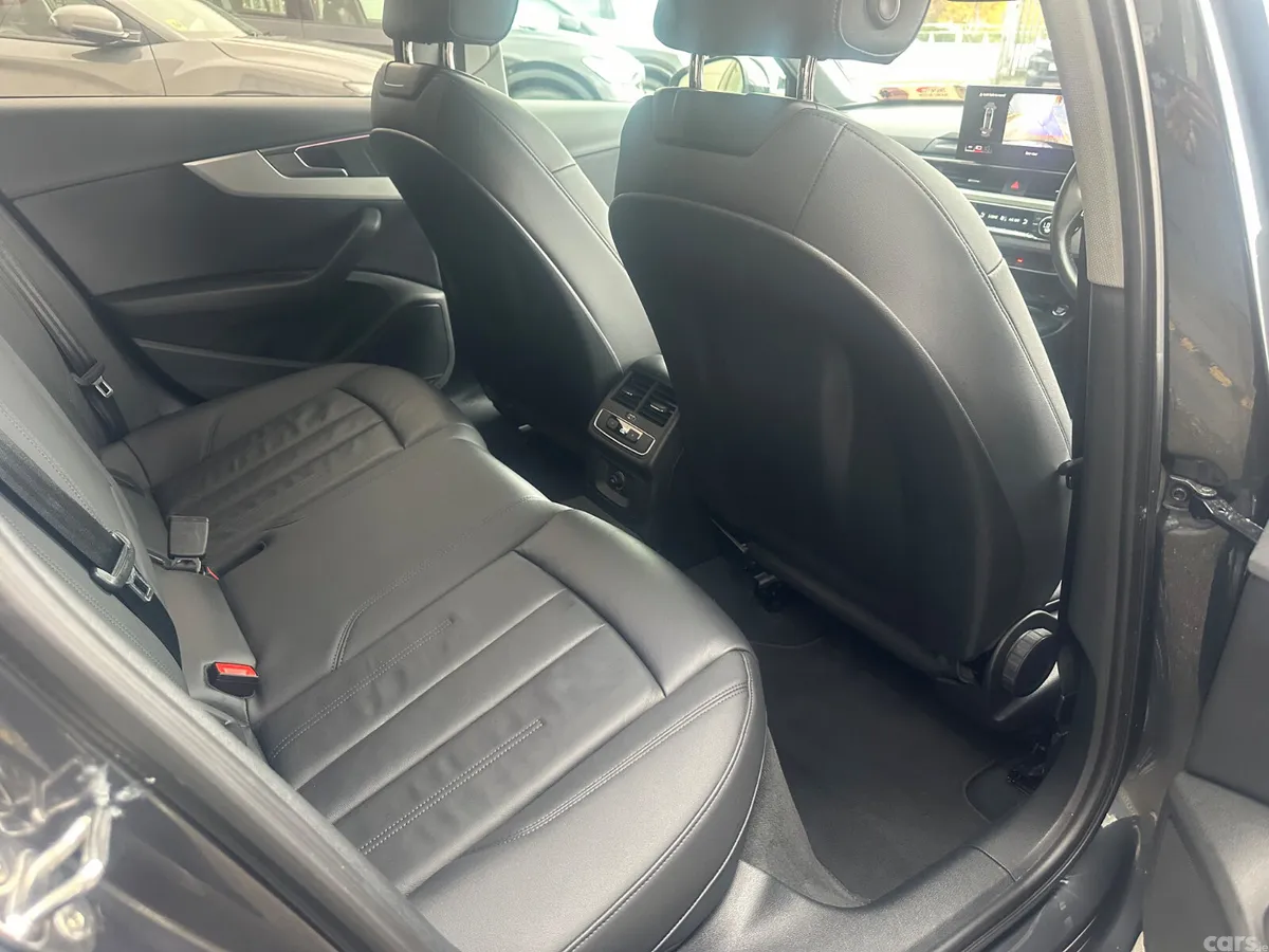 Audi A4 Estate, Diesel, 2022, Grey
