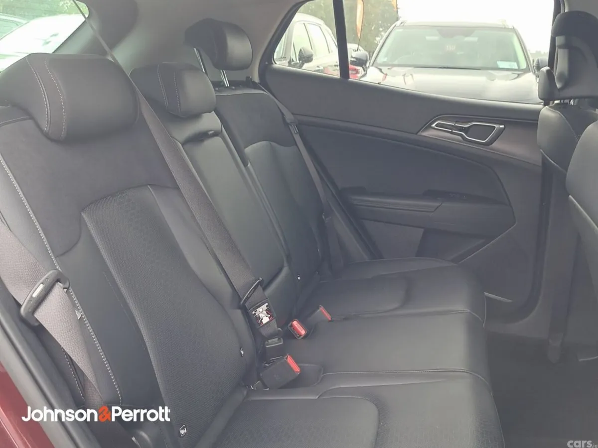 Kia Sportage SUV, Diesel Hybrid, 2026, Red