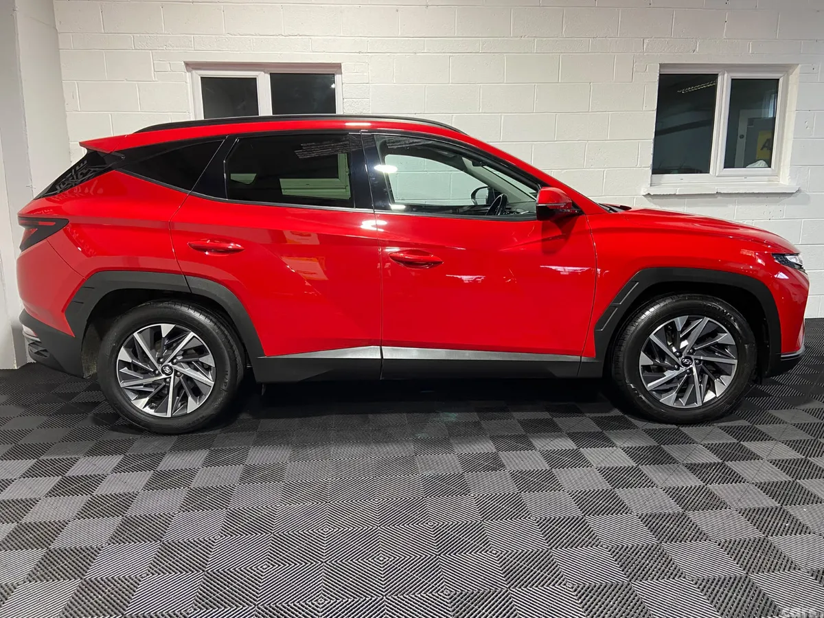 Hyundai Tucson SUV, Diesel, 2022, Red