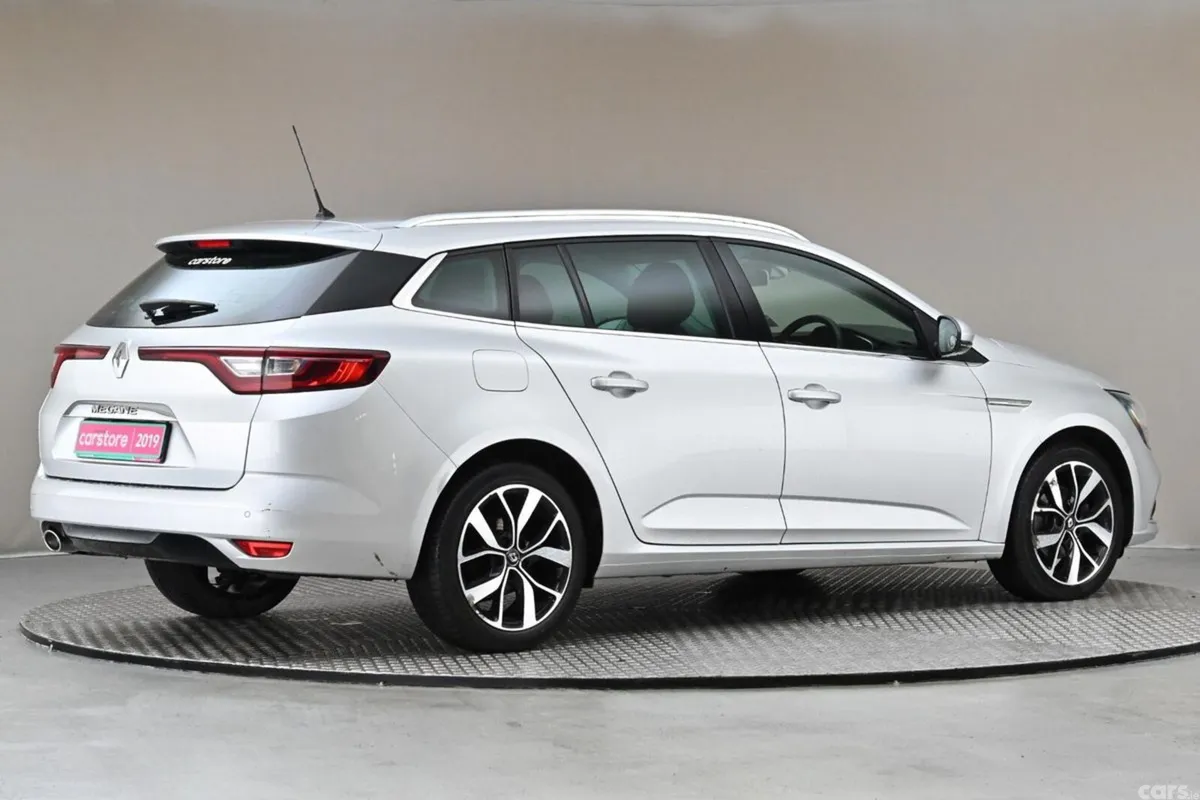 Renault Megane Estate, Diesel, 2019, Grey