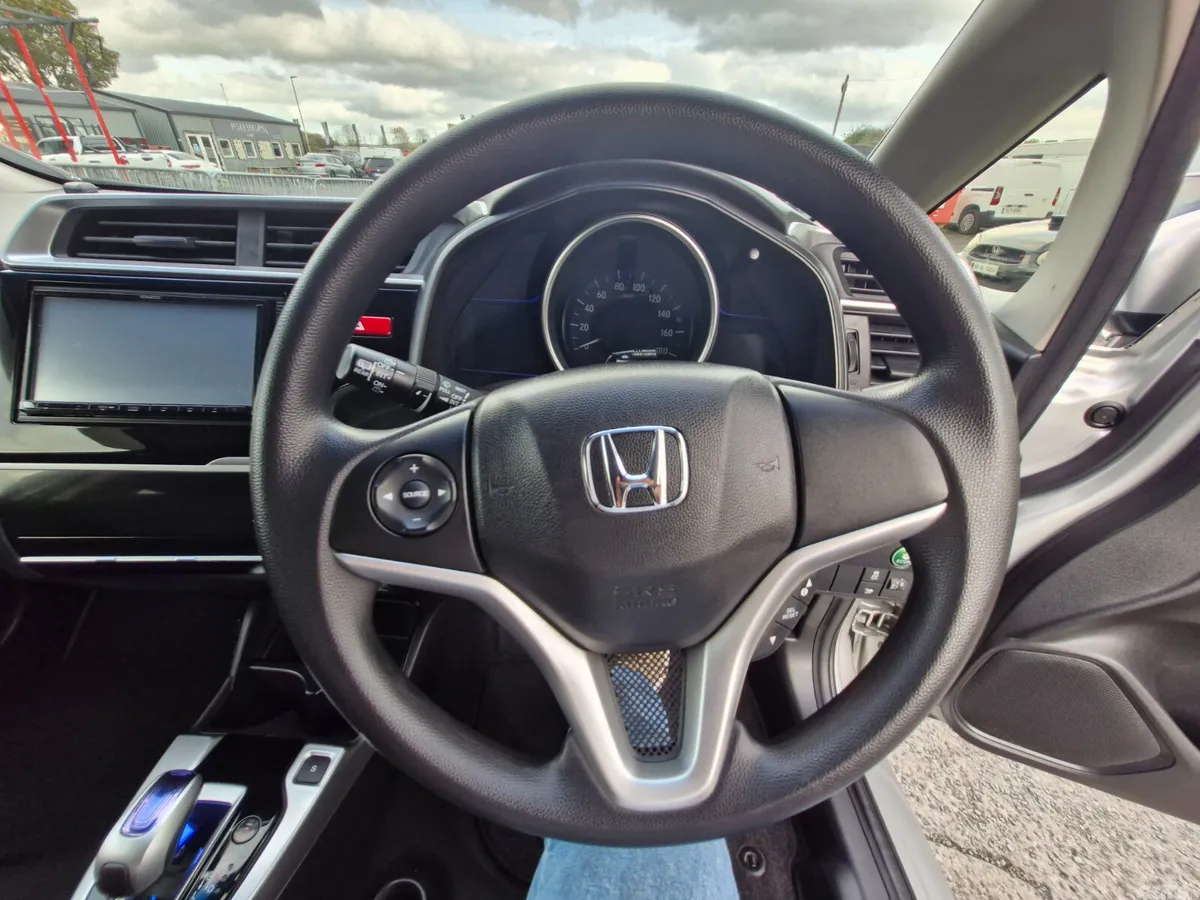 Honda Fit Hatchback, Petrol Hybrid, 2013, Silver