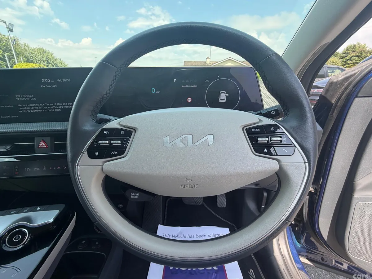 Kia EV6 MPV, Electric, 2022, Blue