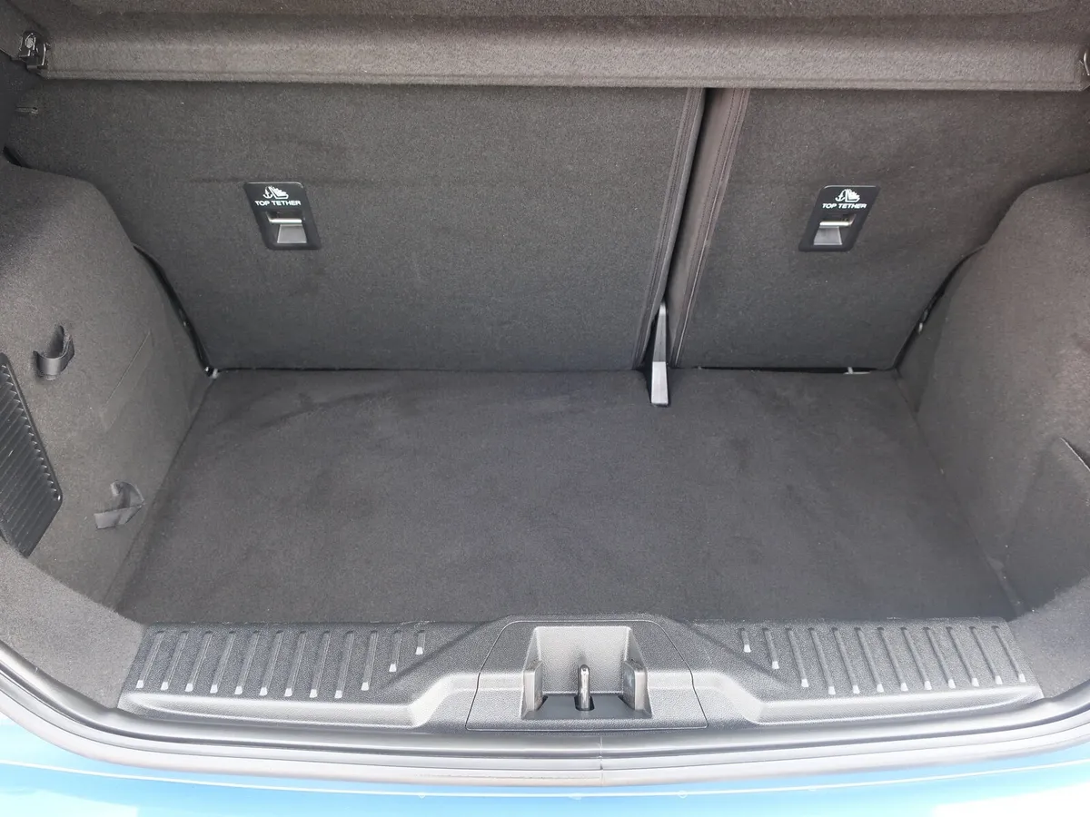 Ford Fiesta Hatchback, Petrol, 2019, Blue