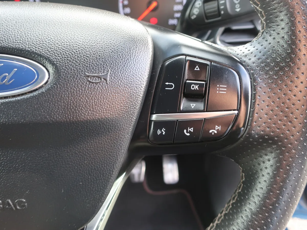 Ford Fiesta Hatchback, Petrol, 2019, Blue