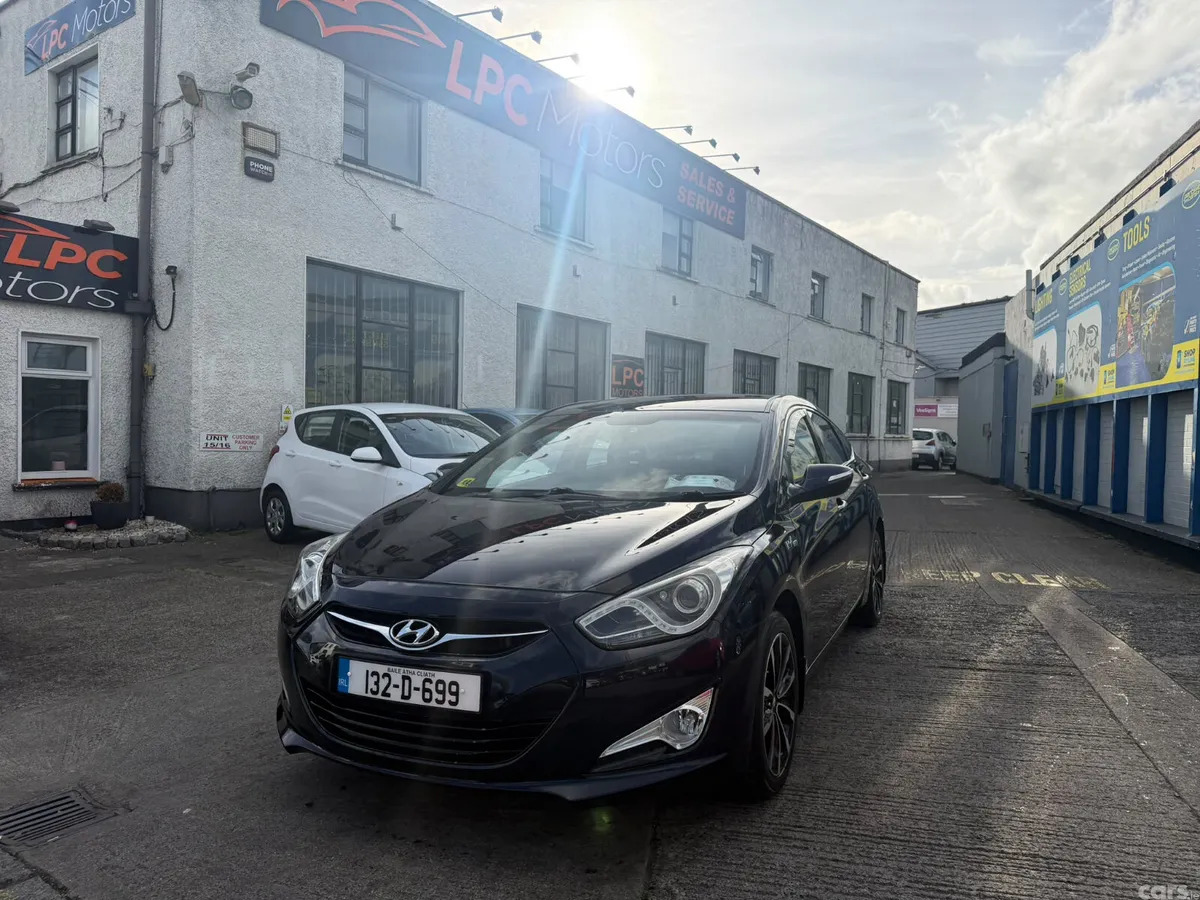 Hyundai i40 Saloon, Diesel, 2013, Blue