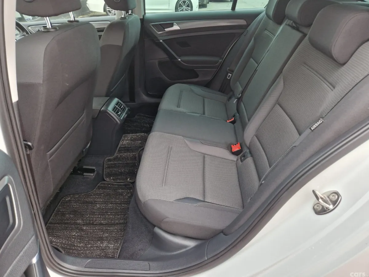 Volkswagen Golf Hatchback, Diesel, 2020, White