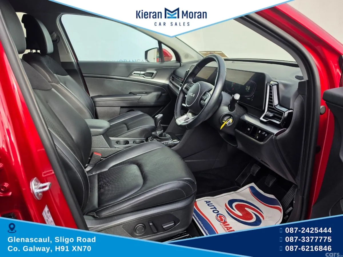 Kia Sportage MPV, Diesel, 2024, Red