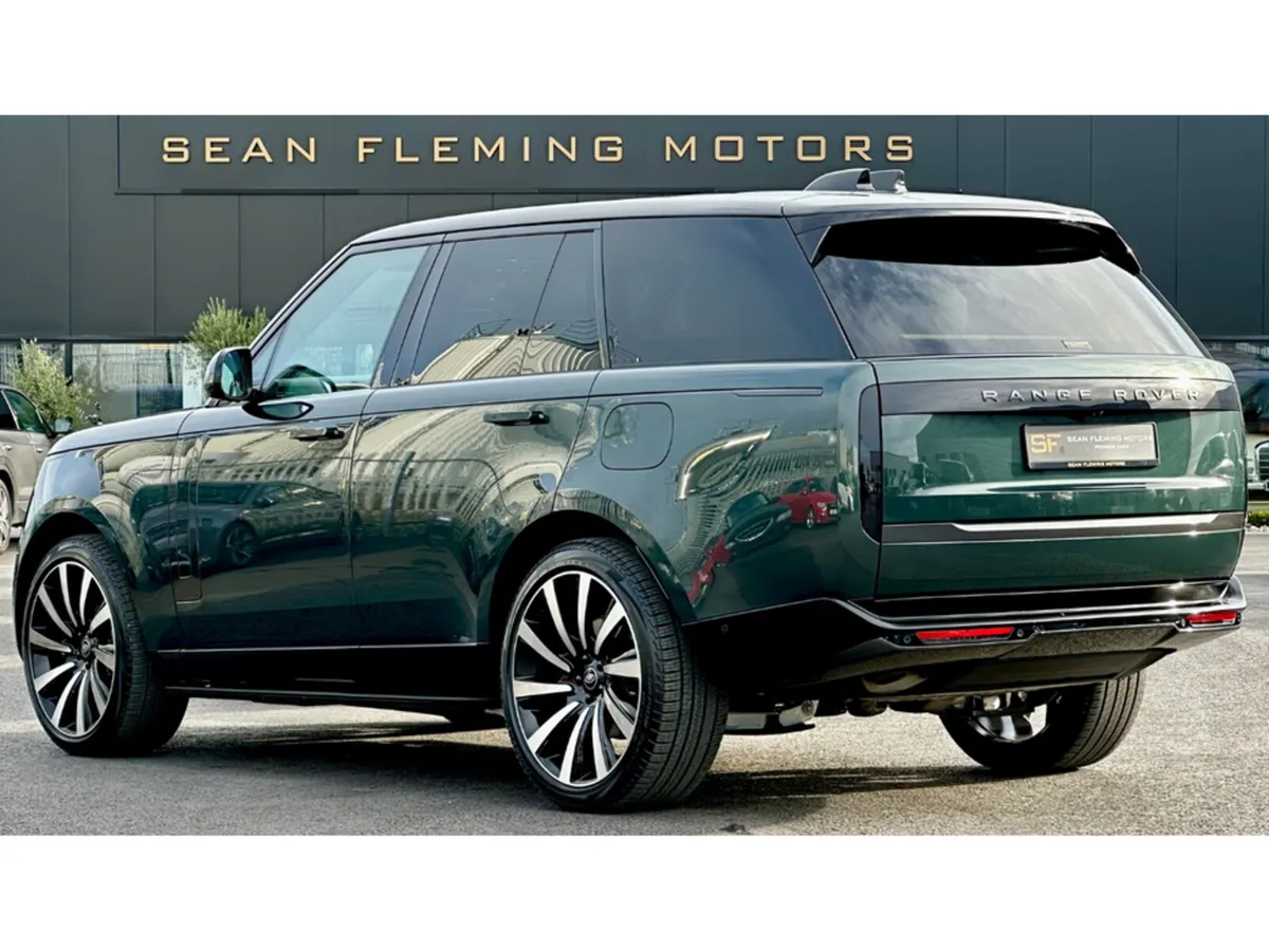 Land Rover Range Rover SUV, Petrol Plug-in Hybrid, 2026, Green