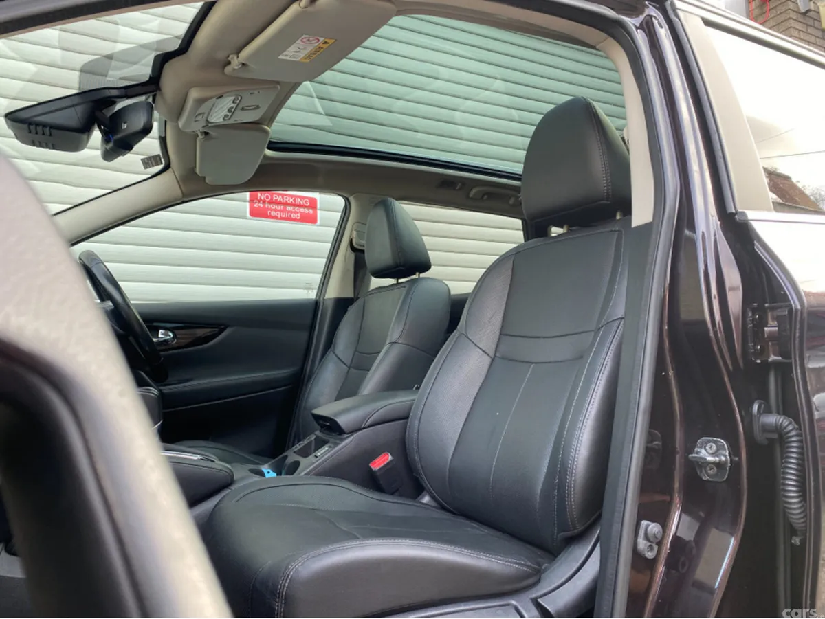 Nissan Qashqai MPV, Diesel, 2015, Black
