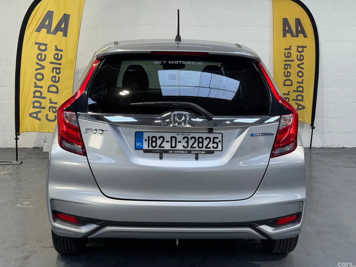 Honda Fit Hatchback, Petrol Hybrid, 2018, Silver
