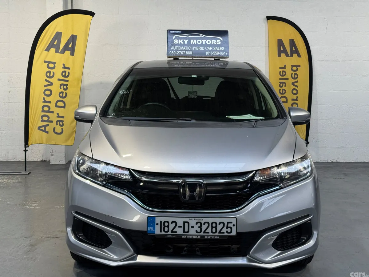 Honda Fit Hatchback, Petrol Hybrid, 2018, Silver