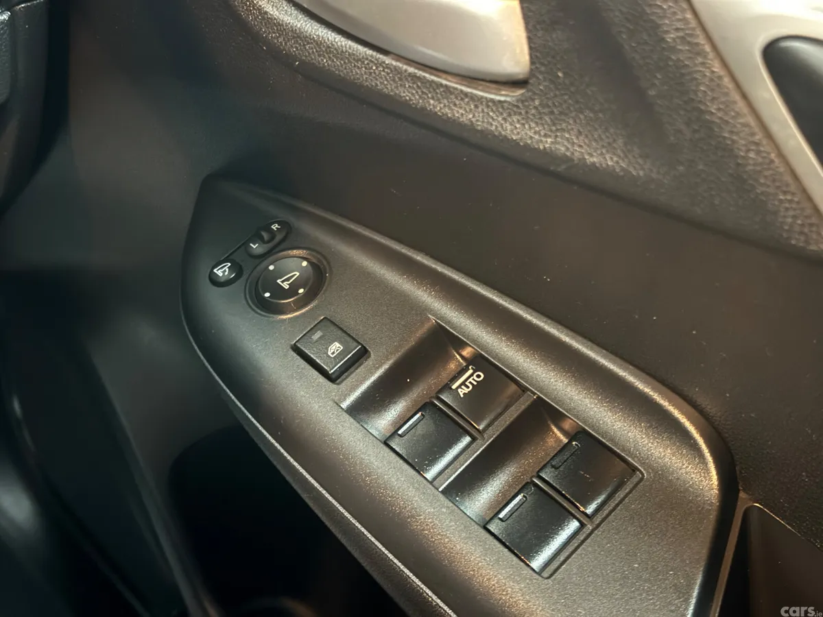 Honda Fit Hatchback, Petrol Hybrid, 2018, Silver