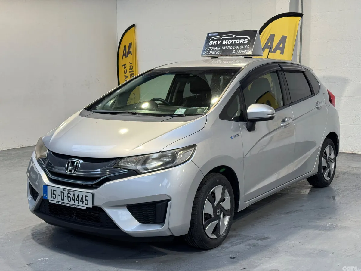 Honda Fit Hatchback, Petrol Hybrid, 2015, Silver