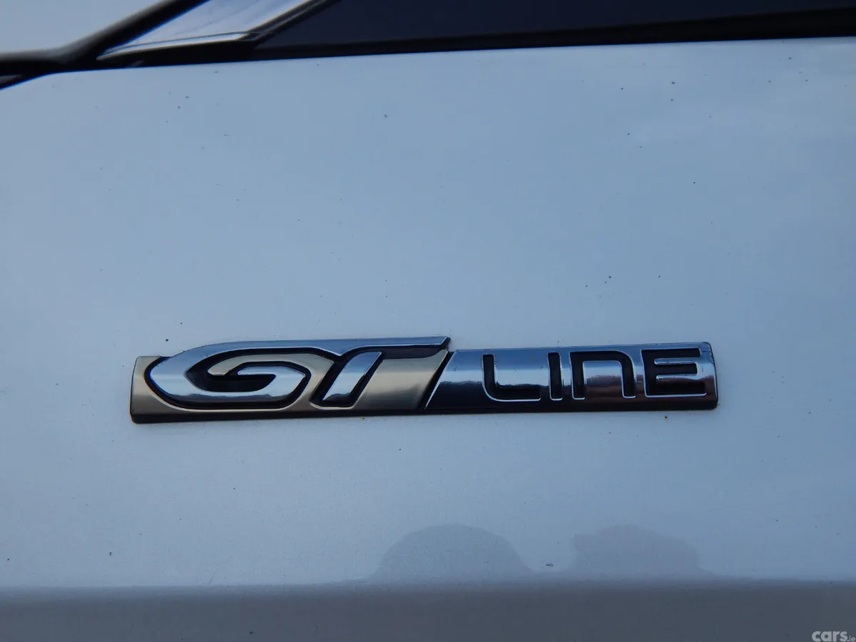 Peugeot 5008 MPV, Diesel, 2019, White