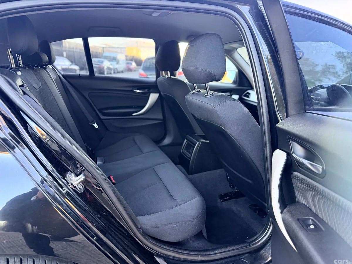 BMW 1-Series Hatchback, Diesel, 2012, Black