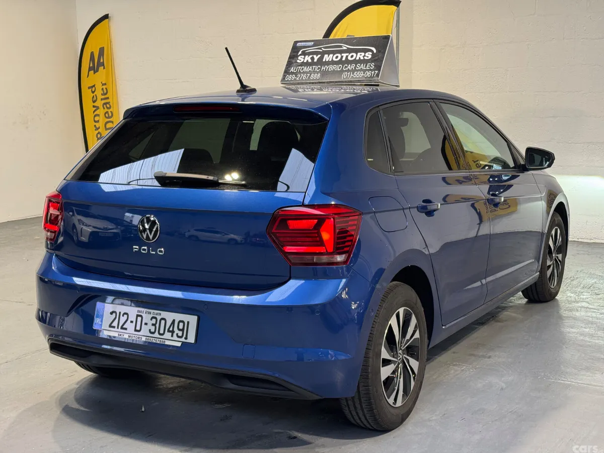Volkswagen Polo Hatchback, Petrol, 2021, Blue