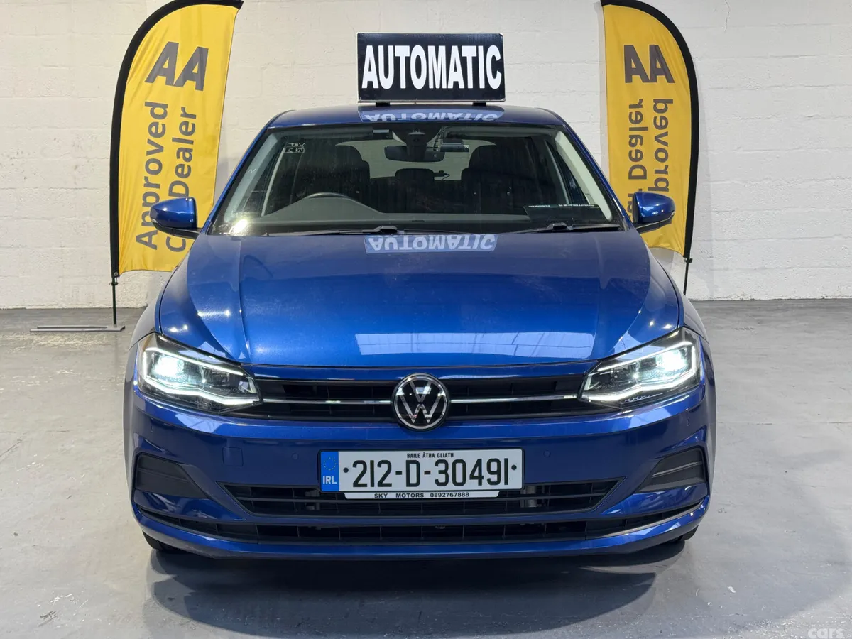 Volkswagen Polo Hatchback, Petrol, 2021, Blue