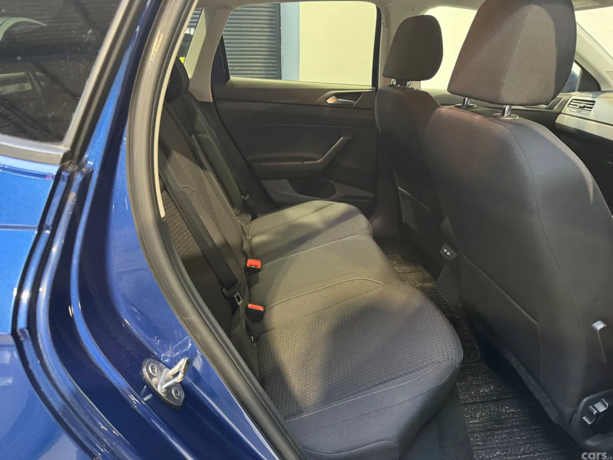 Volkswagen Polo Hatchback, Petrol, 2021, Blue