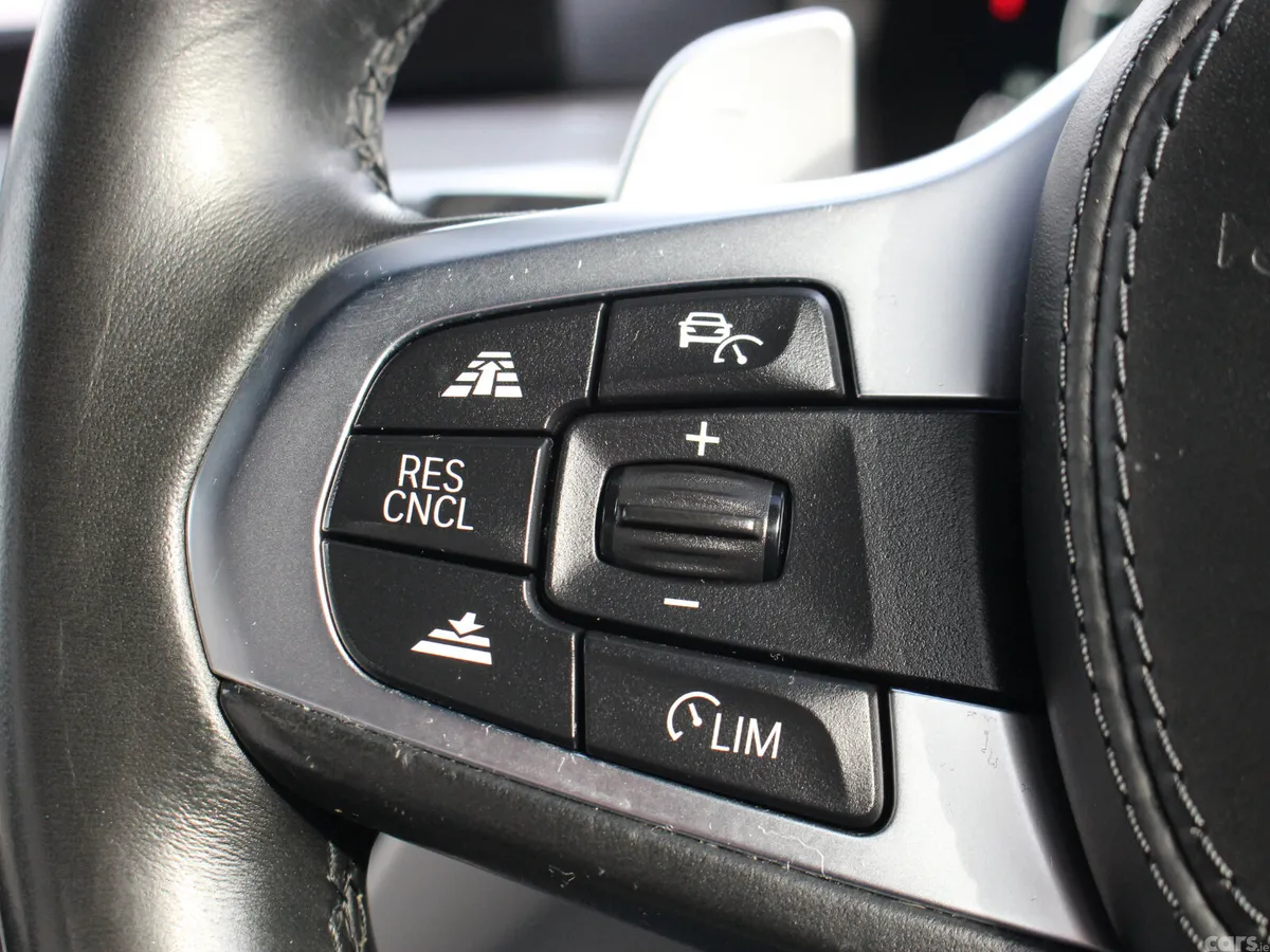 BMW 5-Series Saloon, Petrol Plug-in Hybrid, 2019, White