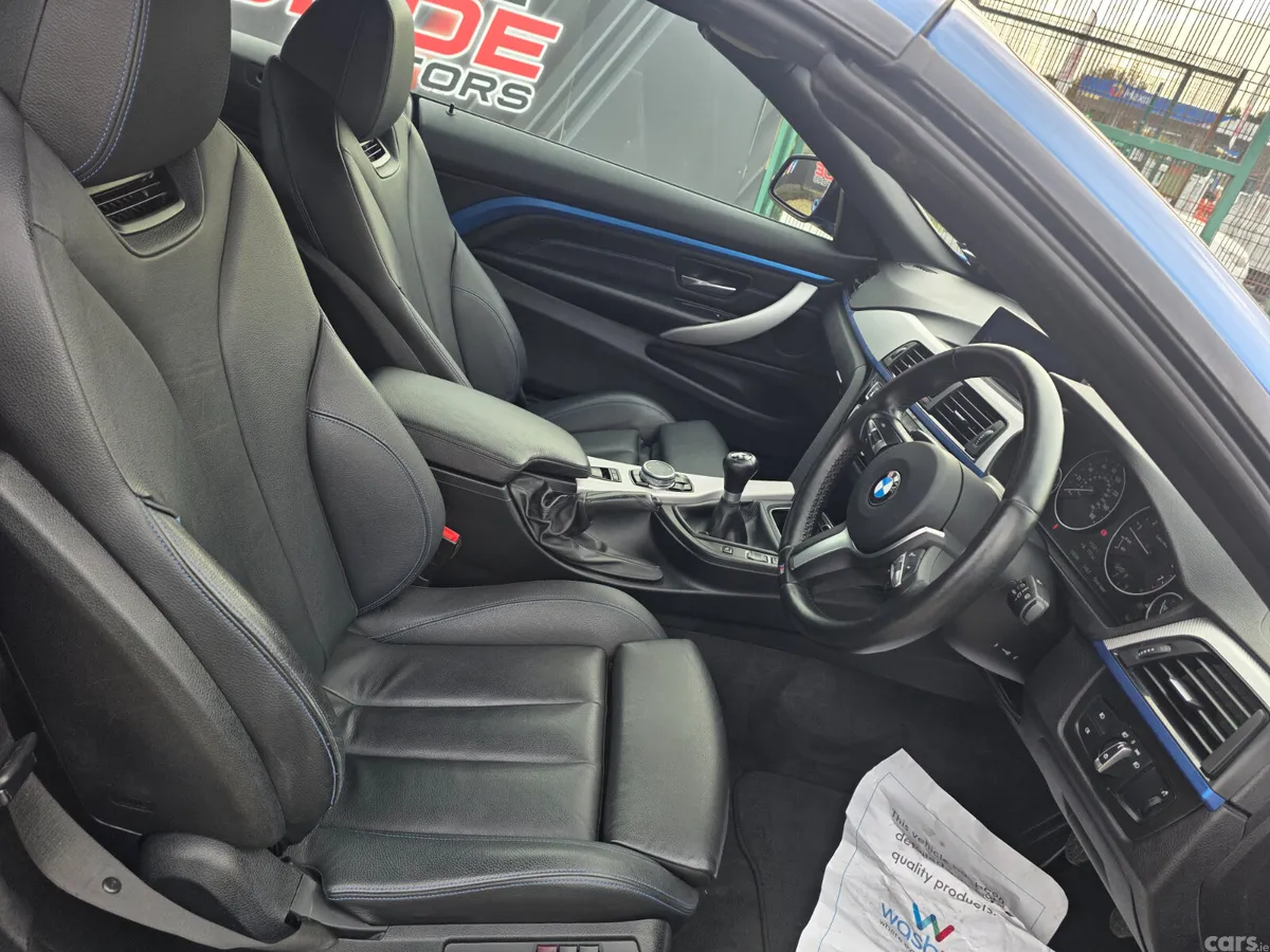 BMW 4-Series Convertible, Petrol, 2016, Blue