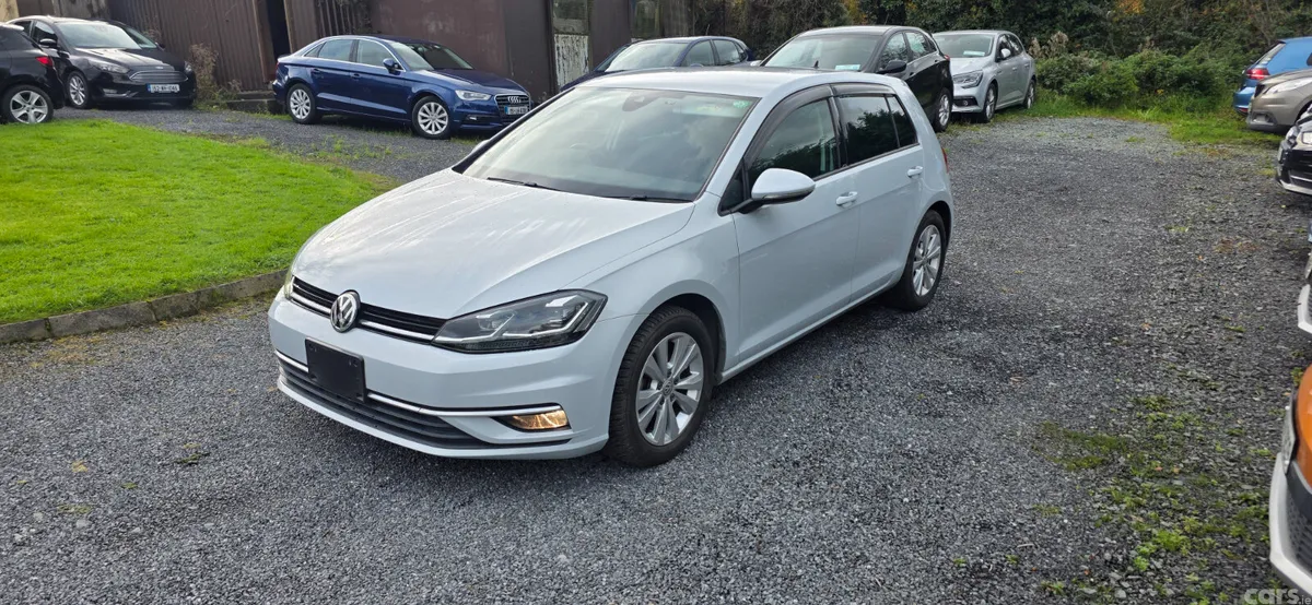 Volkswagen Golf Hatchback, Petrol, 2017, Grey