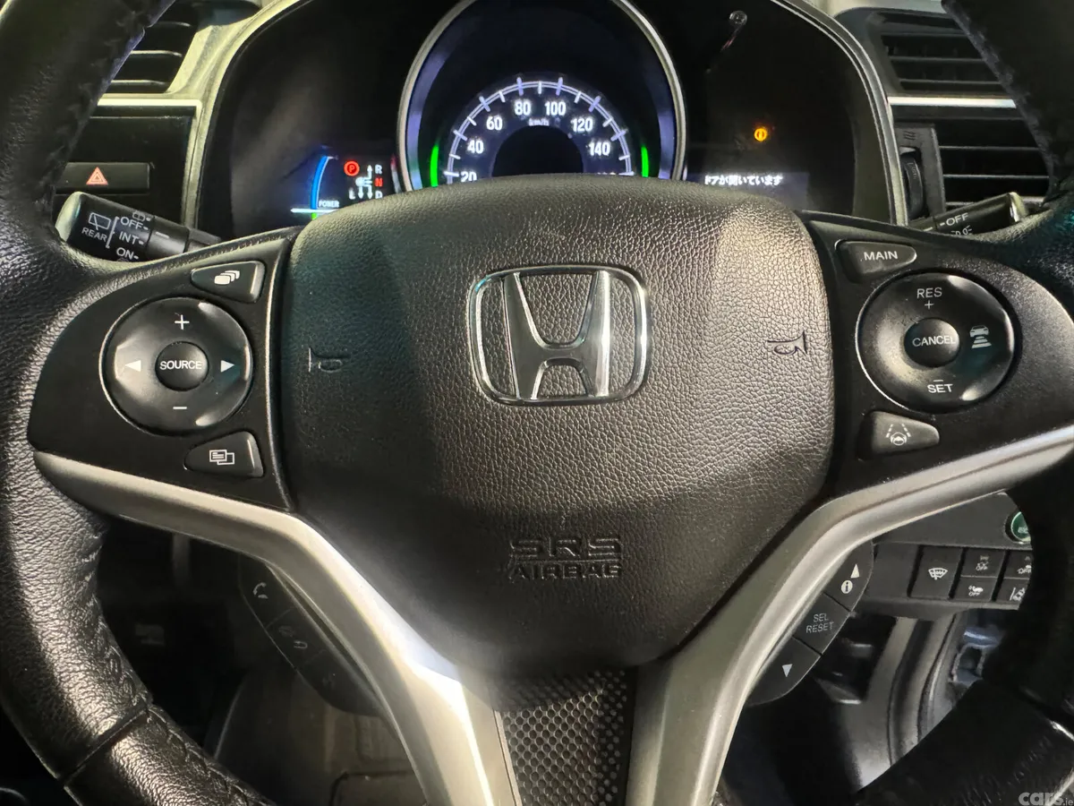 Honda Fit Hatchback, Petrol Hybrid, 2019, Grey