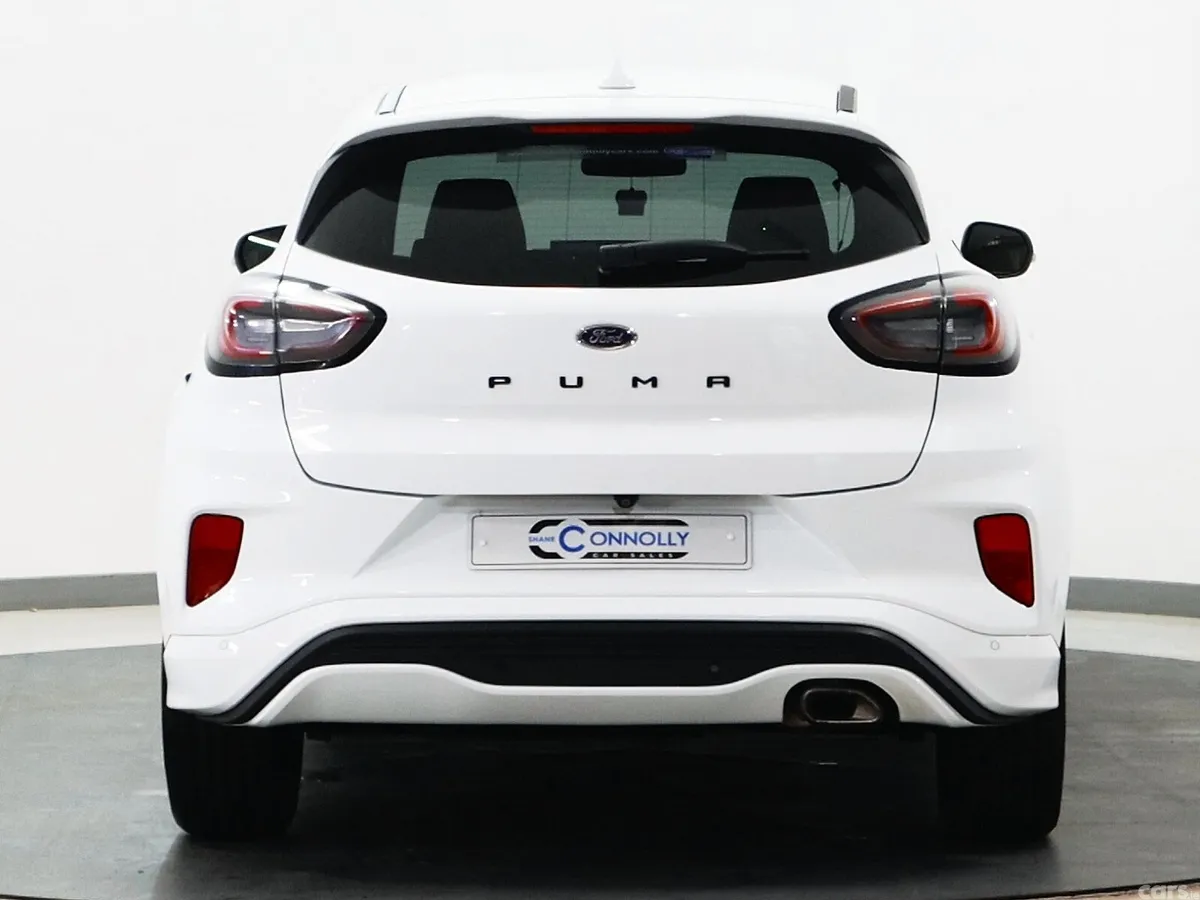 Ford Puma MPV, Petrol Hybrid, 2023, White
