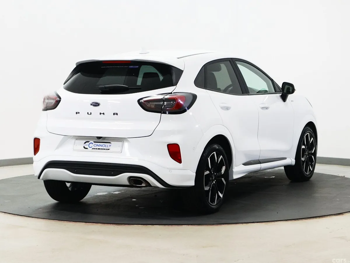 Ford Puma MPV, Petrol Hybrid, 2023, White
