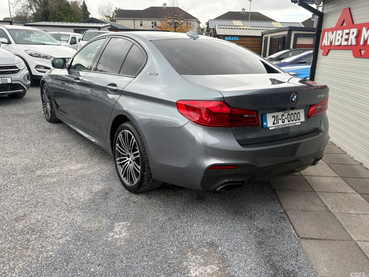 BMW 5-Series Saloon, Petrol Plug-in Hybrid, 2021, Grey