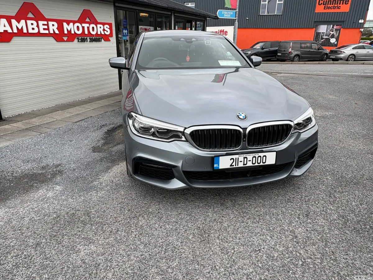BMW 5-Series Saloon, Petrol Plug-in Hybrid, 2021, Grey