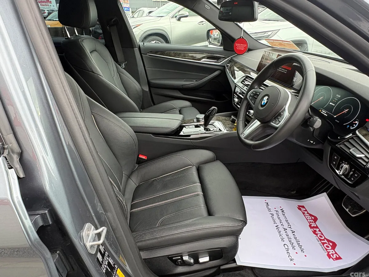 BMW 5-Series Saloon, Petrol Plug-in Hybrid, 2021, Grey
