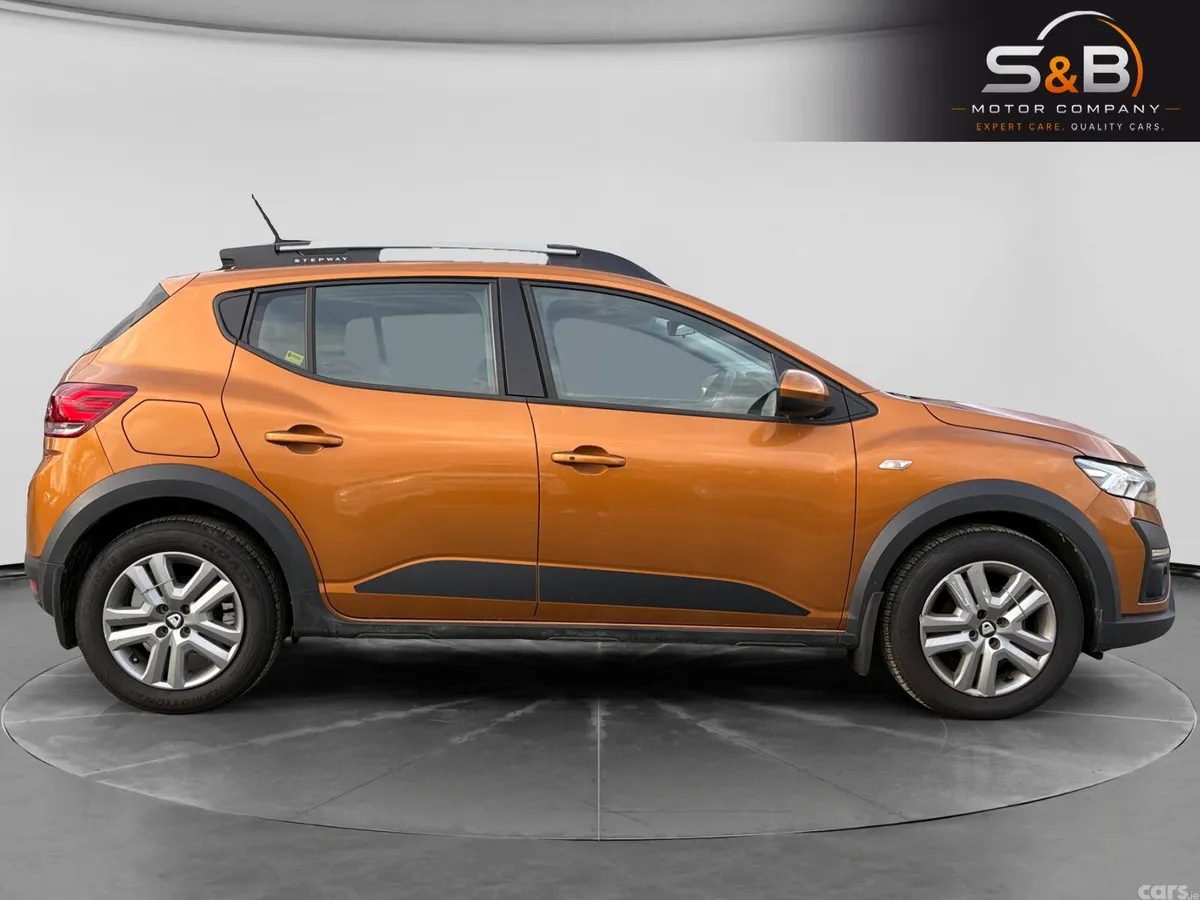 Dacia Sandero Stepway Hatchback, Petrol, 2021, Orange