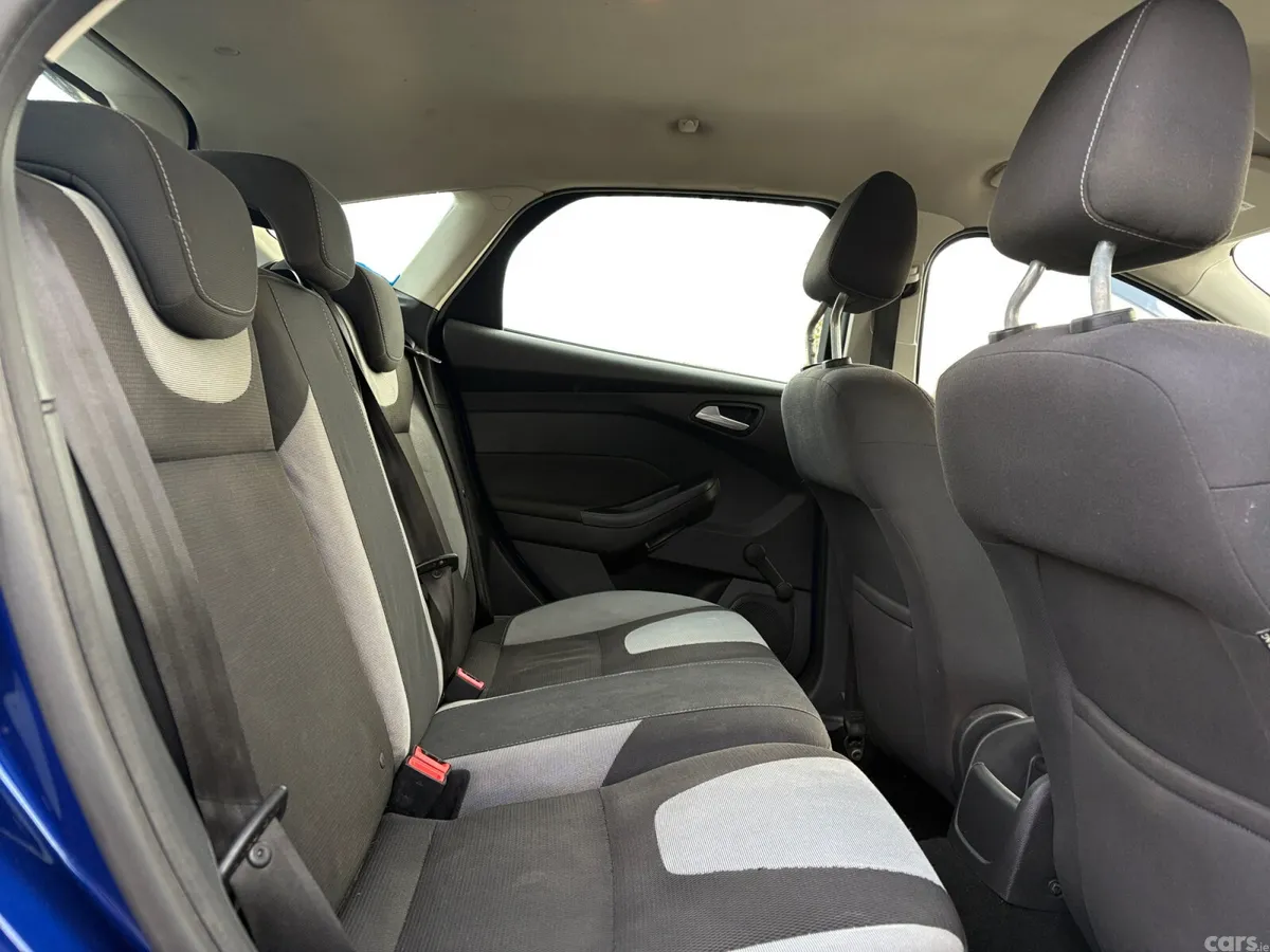 Ford Focus Hatchback, Diesel, 2018, Blue