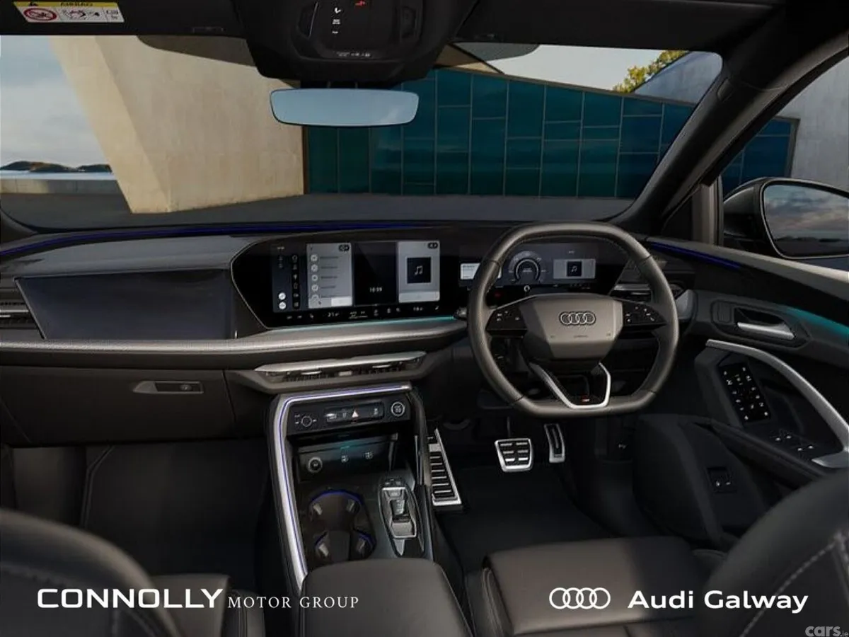 Audi Q5 SUV, Petrol Plug-in Hybrid, 2027, Blue