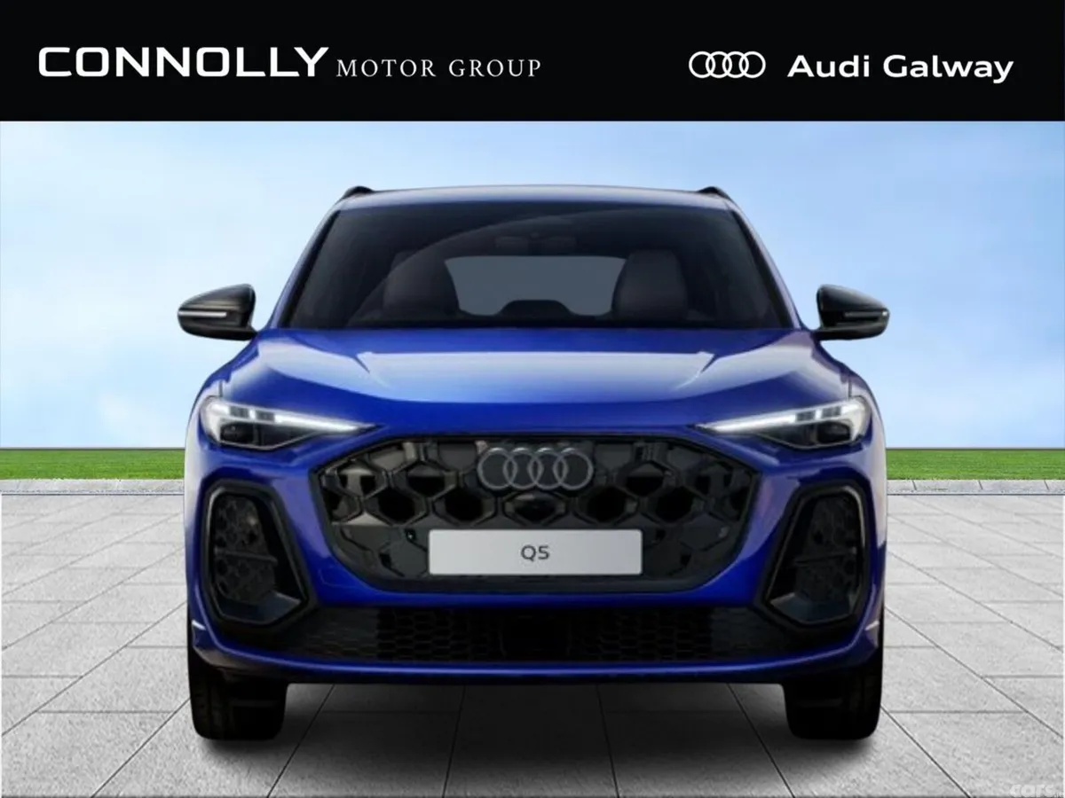 Audi Q5 SUV, Petrol Plug-in Hybrid, 2027, Blue