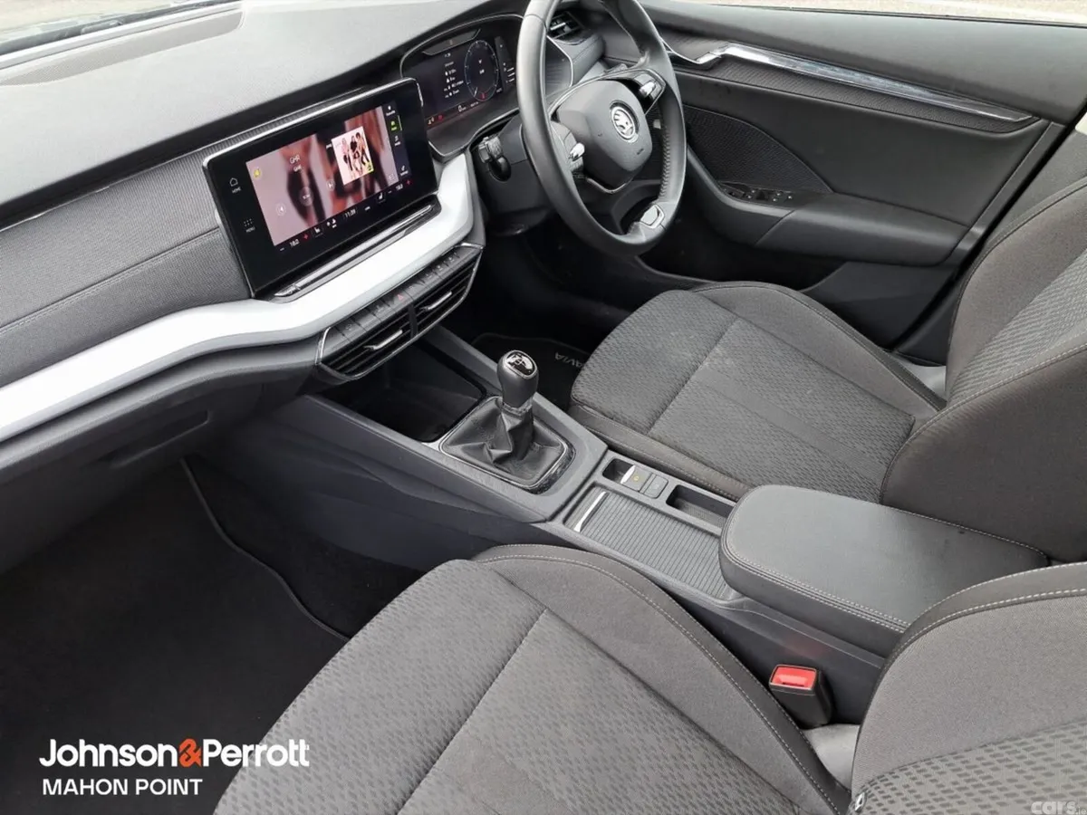 Skoda Octavia Estate, Diesel, 2024, Black